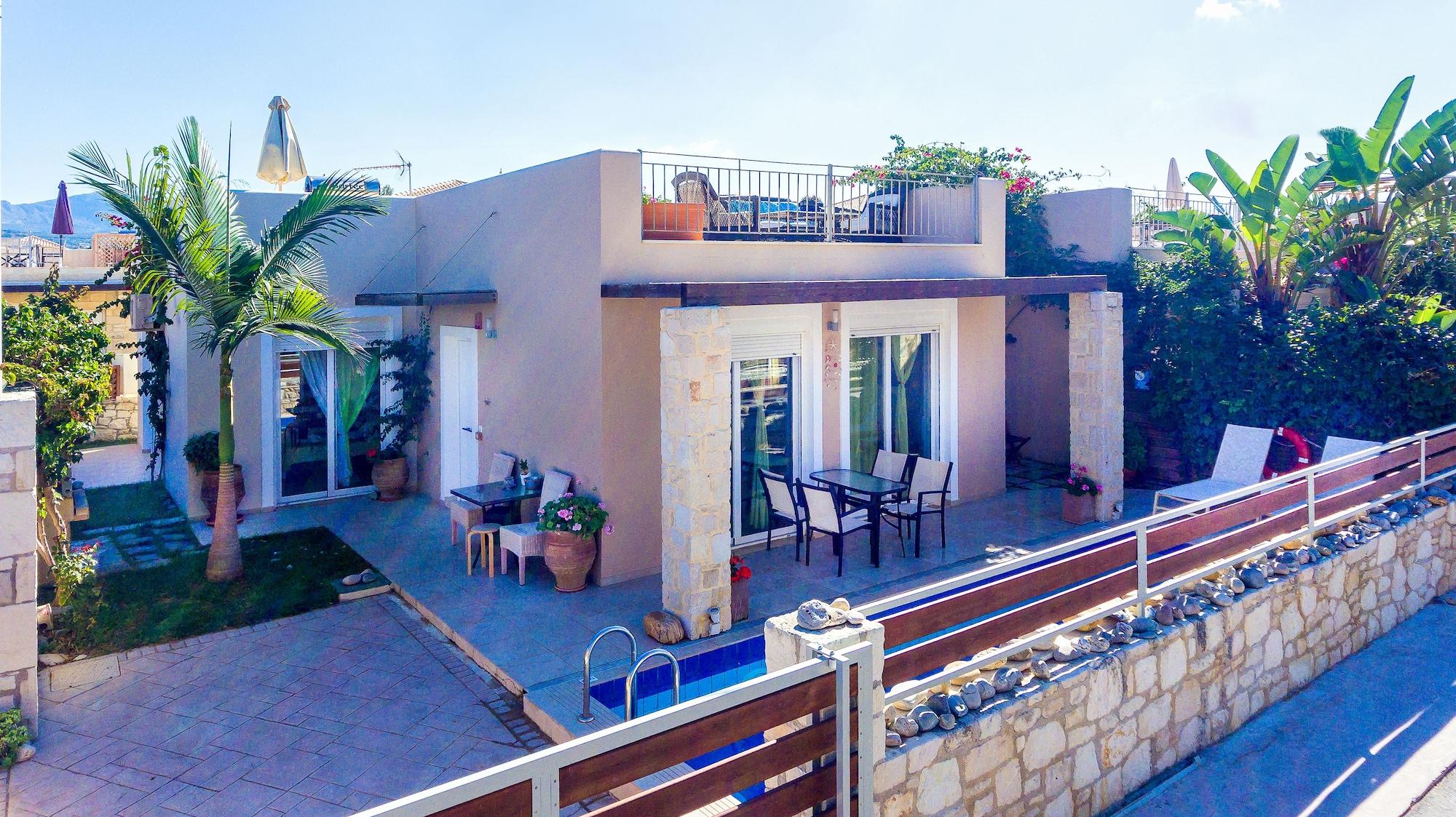 Azure Beach Kissamos Exterior photo