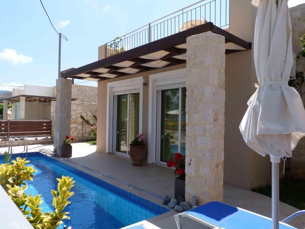 Azure Beach Kissamos Exterior photo